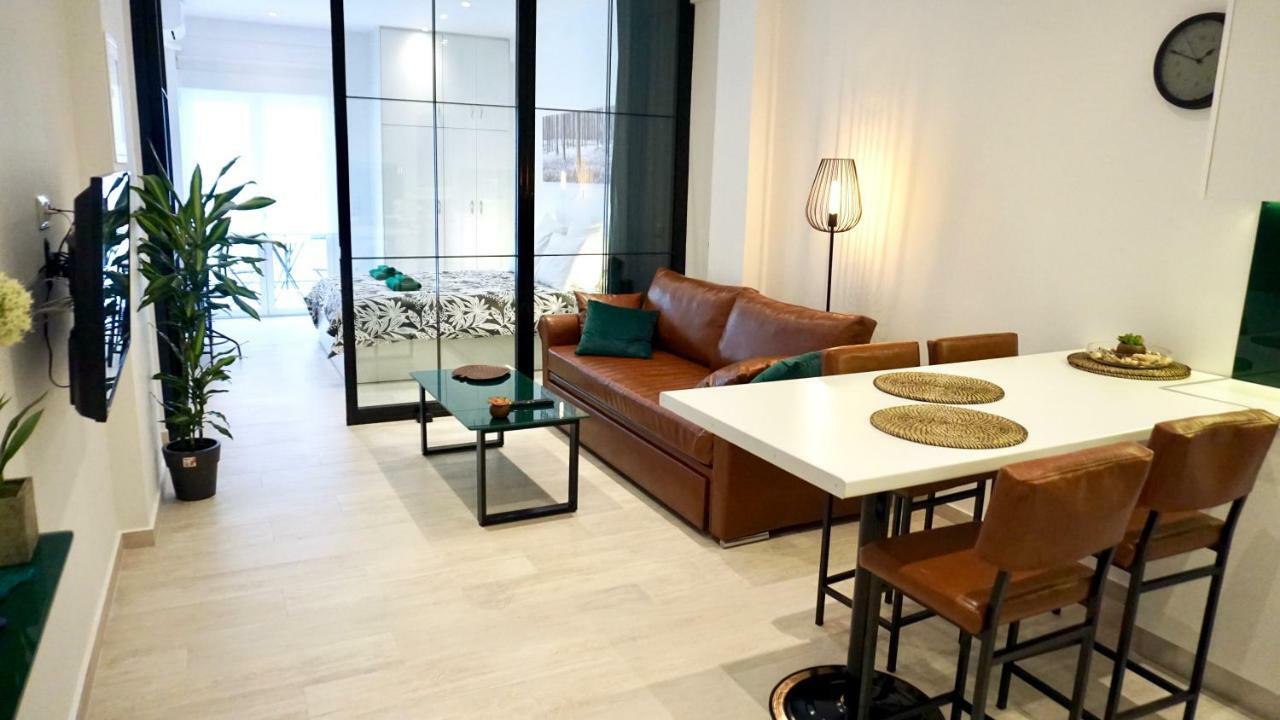 Industrial Style Studio In アテネ エクステリア 写真